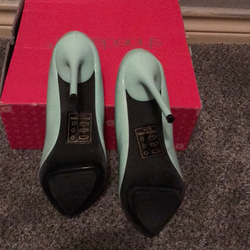 Mint Pumps - image 3